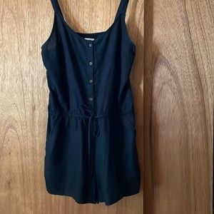 Old Navy black linen romper M
